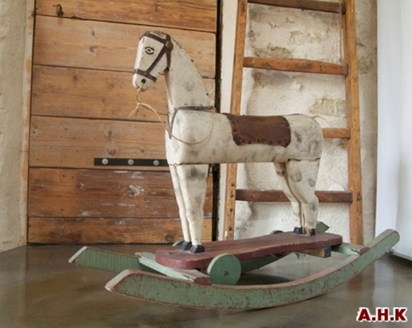 cheval a bascule pour adulte